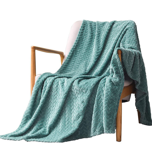 COMFEYA Soft Jacquard Leaves Pattern Flannel Fleece Throw Blanket_0